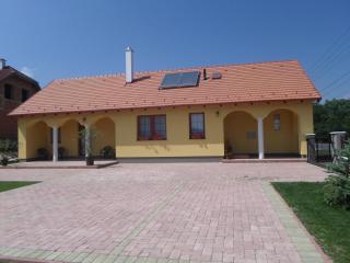 Kiserdő Vendégház - Rajka - 3