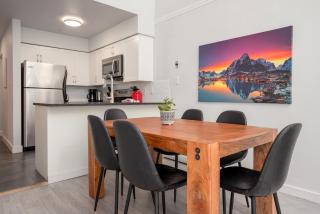 2BR + Loft | Wildwood Lodge | Free Ski Bus | Hot Tub & Pool | Private Patio | Parking - 8