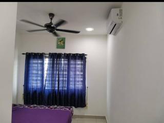 Zanra Homestay at Residensi Zamrud Blok B - Kajang - 9