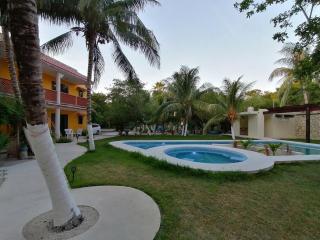 Marysol D8 beachfront next to nomads - Isla Mujeres - 6
