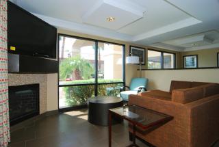 Holiday Inn Express & Suites Tucson North - Marana, by IHG - Tucson - 9