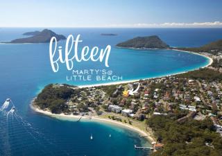Holiday Paradise - FIFTEEN Marty's @ Little Beach - Nelson Bay - 0