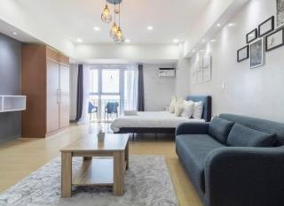 Cozy condo with balcony in Taguig - Manila - 1