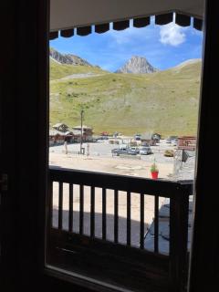 Rond point des pistes 21m pour 4 internet fibre smart TV - Tignes - 2