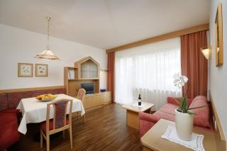 Egger Apartments - 2