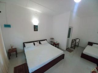 S & D Resort - Anuradhapura - 5