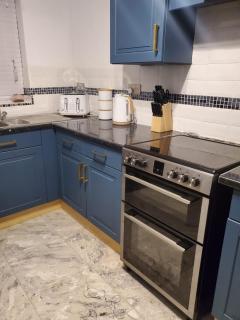 Amazing 2 Bedrooms House - Bridgend - 8