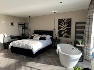 Loudoun Mains Luxury Lodges - Newmilns - 9