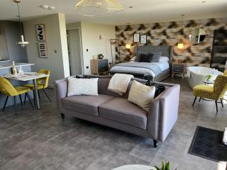 Loudoun Mains Luxury Lodges - Newmilns - 8