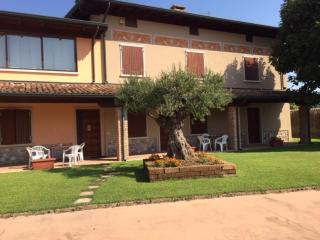 Foresto Case Vacanza - Volta Mantovana - 0