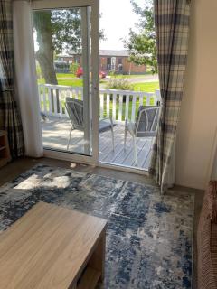 Nodes Point Sandy Bay AP27 affordable ferry prices available - Saint Helens - 3