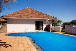 Cozy Blue Guesthouse - 3