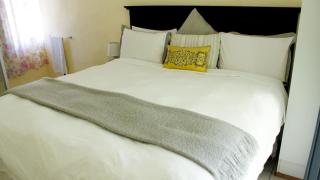 Cozy Blue Guesthouse - East London - 2