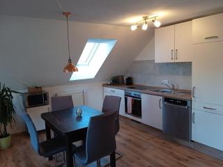 moderne Ferienwohnung mit Balkon - Assamstadt - 5