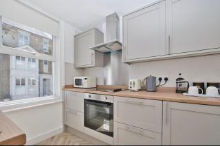 Stylish beachfront apartment in historic Deal - Kent - 4