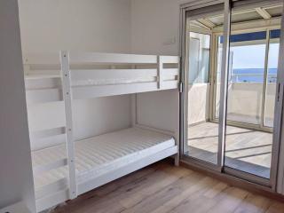 Beautiful rooftop apartment with terrace and sea view. - Antibes - 2