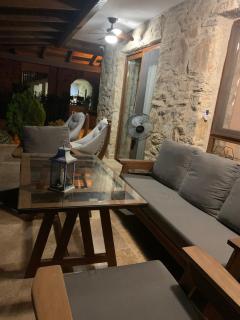 Rustic Modern Patio Home With Shared Pool - Kırıkyayla - 7