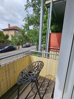 Casa Frida - Business flat near BER, kitchen, bathroom, balcony, workspace, 24" Monitor, Wifi, SmartTV, Netflix, car park - Berlino - 7