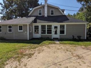Comfortable 3 Bedroom Duplex - 3