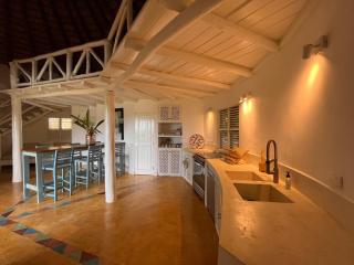 Casa Bambu - Charming villa in the heart of nature - El Limón - 2