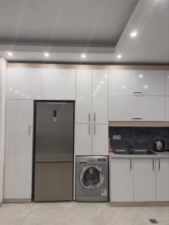 Gelovani Tower Apartment - 9