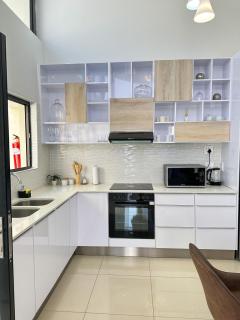 Essence Lifestyle Self-Catering Accommodation - Windhoek - 3