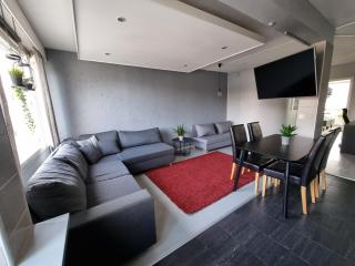 Central Gem with Sauna - Big two-room apartment FREE PARKING - Tampere - 7