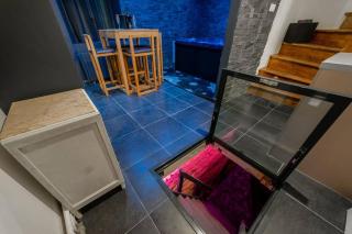 L'AppartOsé, triplex jacuzzi, love room Aix-les-Bains - Tresserve - 1