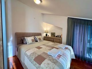 Acacia hill B8 - 1
