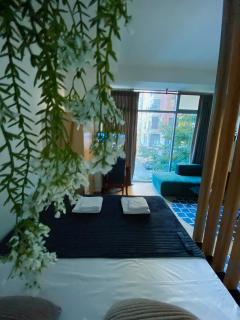Romantic escape - 5