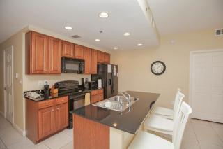 Splash Beach Resort by Panhandle Getaways - Panama City Beach - 4