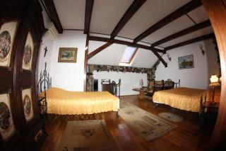 Hunter Prince Castle Hotel - 8