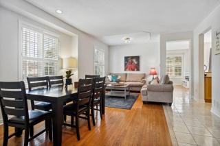 The cozy corner House in the Richmond Hill - 8