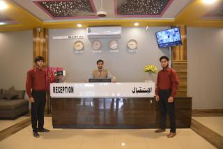 Abeer Hotel by LMC - 0