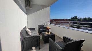 Gold and Silver Apartment - 2