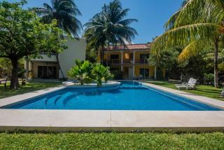 Marysol private beach D12 next to nomads - Isla Mujeres - 0