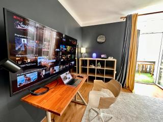 BEAUTY 2 WiFi 1 Gbs TV'80 Netflix HBO Disney+ - Varsavia - 6