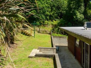 FlaxWater Lake Tarawera - 6