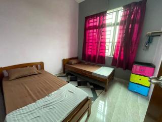 Nice bungalow with view of paddy fields - 3