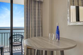 Oceanview Studio Escape With Beach Steps Away! 1828 - Myrtle Beach - 1