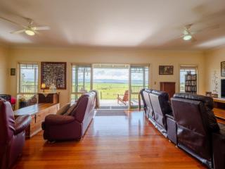 Woodview Cottage Farm stay - Port Welshpool - 9