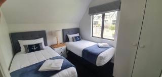 Wharfside Apartment - Akaroa - 8