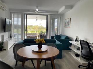 Signature Waterfront Apartments - Gold Coast - 6