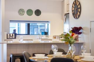 Tuam Street delight 4 bed 4 bath with Carpark - 8