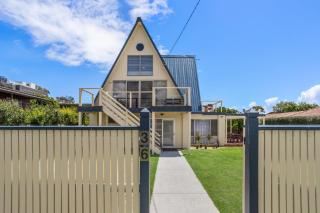 Rye Beach Chalet - Downstairs Only - Rye - 3