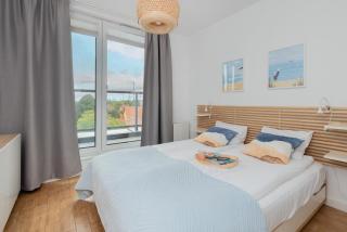 Bright & Trendy Gdańsk Apartment with Balcony by Noclegi Renters - Gdańsk - 0