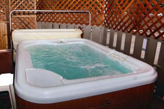 Sunnyside Knoll- 1 studio - 4