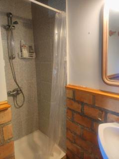 Casita Roja sin cocina - 3