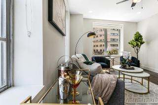 Chic 4BR Condo in California Building - New Orleans - 4