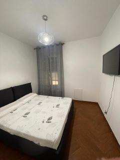 Appartamento zona centro Savona - 2